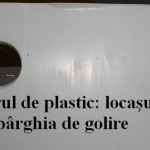 Rezervor de pastic-decupare gauri