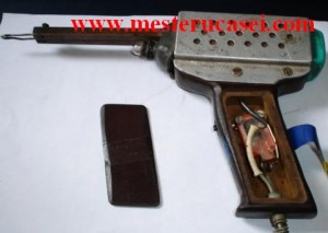 Pistol de lipit_