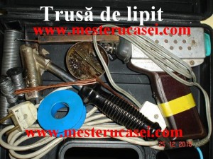 Trusa de lipit_